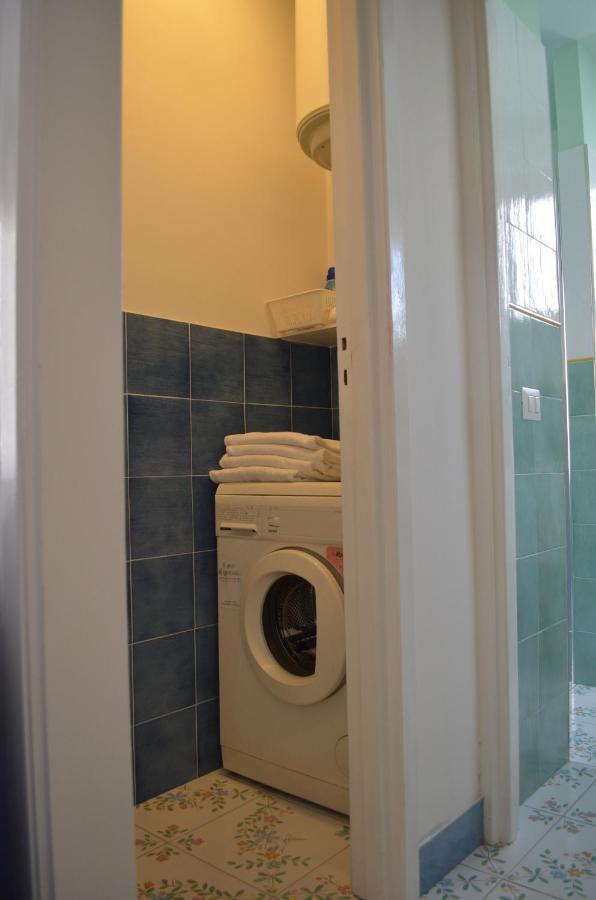 Casa Elena Apartment Maiori Bagian luar foto